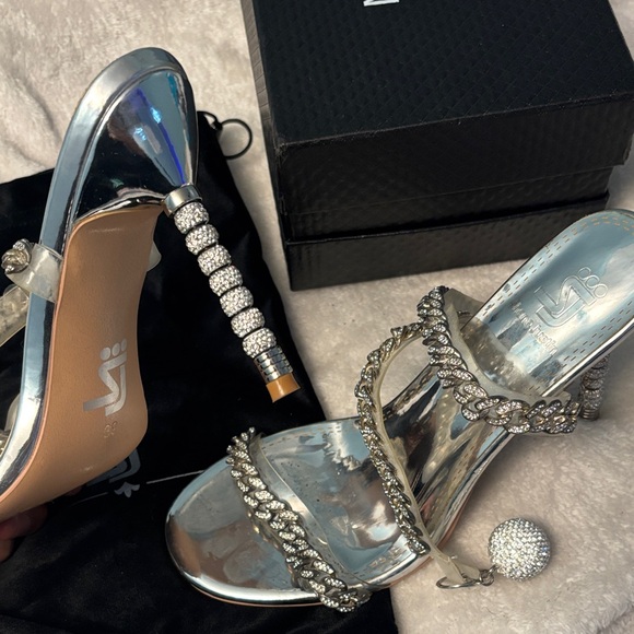 Shane Justin Silver Women's Heels - Picture 2 of 3